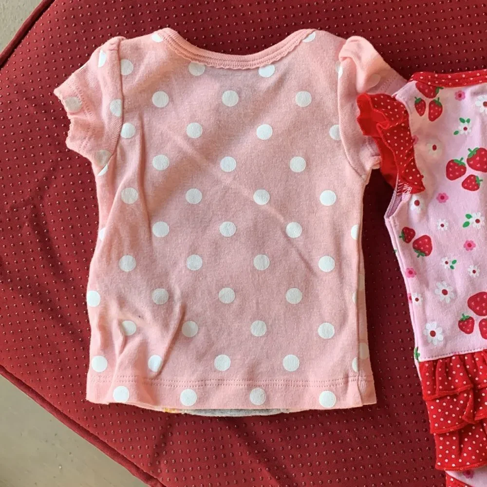 Take 50% OFF- Carter’s 2pcs Mix Tops, Size-NB